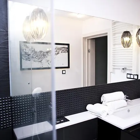 Lägenhet Apartament Lux Ostrow Tumski *